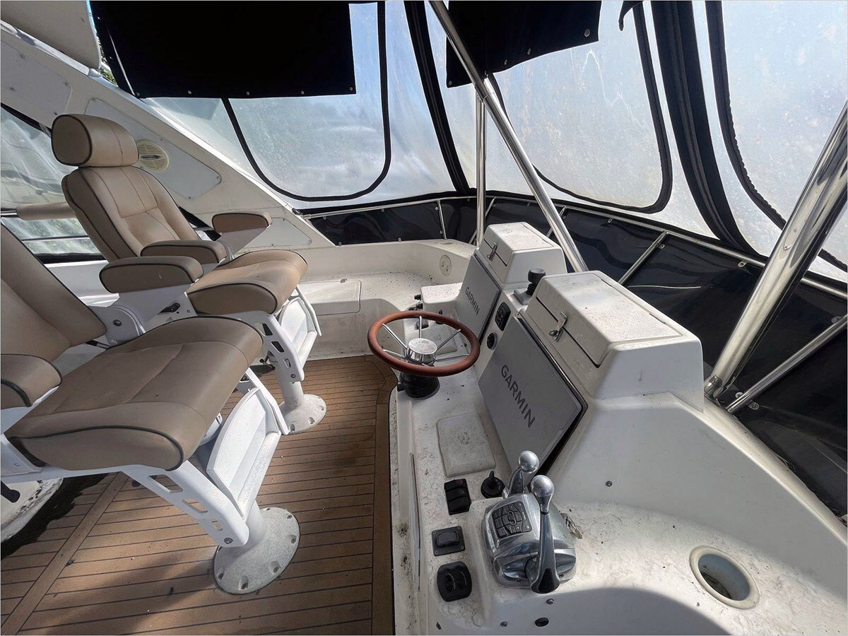 2010-africat-marine-45-1-407b4b