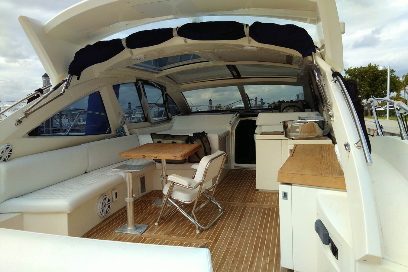 2010-azimut-yachts-54-ce4a77