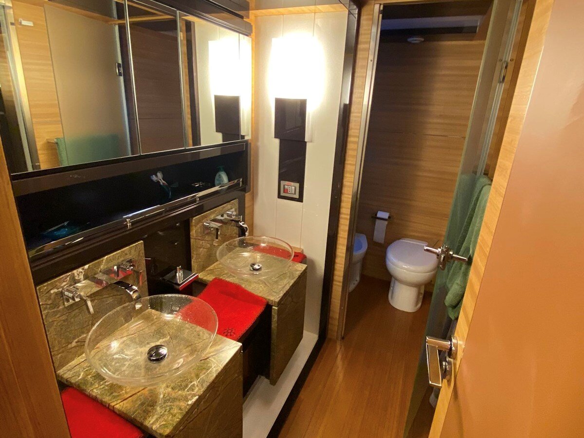 2010-baia-102-8-e0abc3