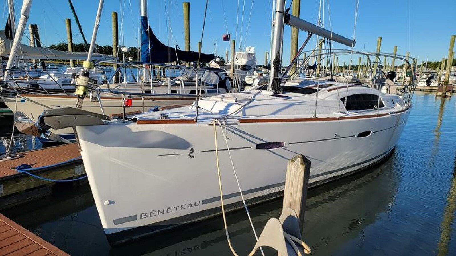 2010-beneteau-39-10-932d24