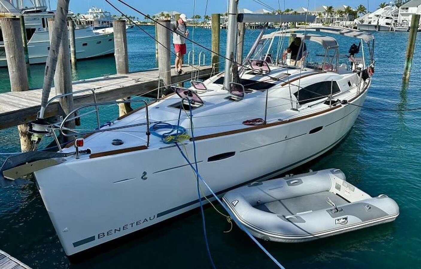 2010-beneteau-39-10-932d24