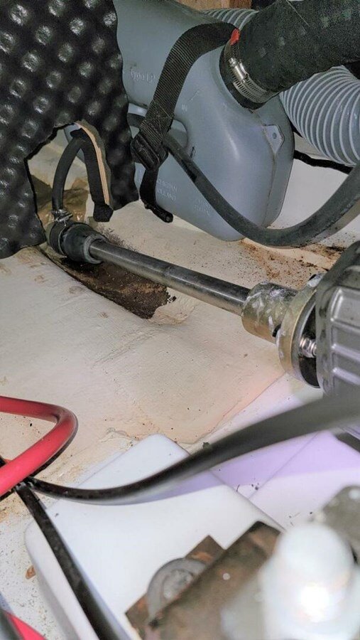 2010-beneteau-39-10-932d24