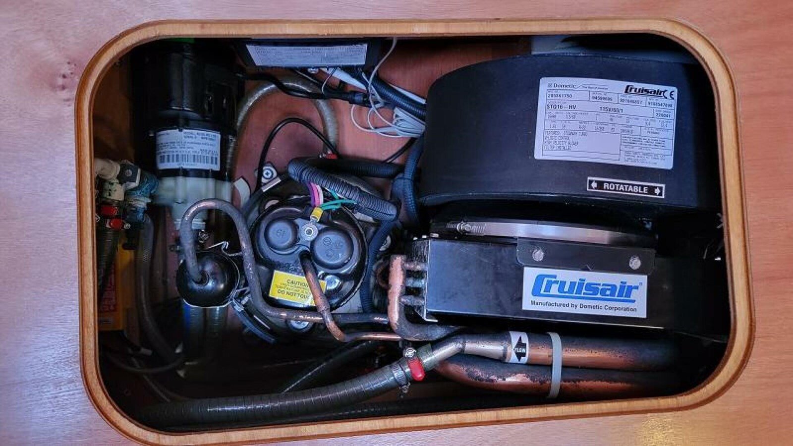 2010-beneteau-39-10-932d24