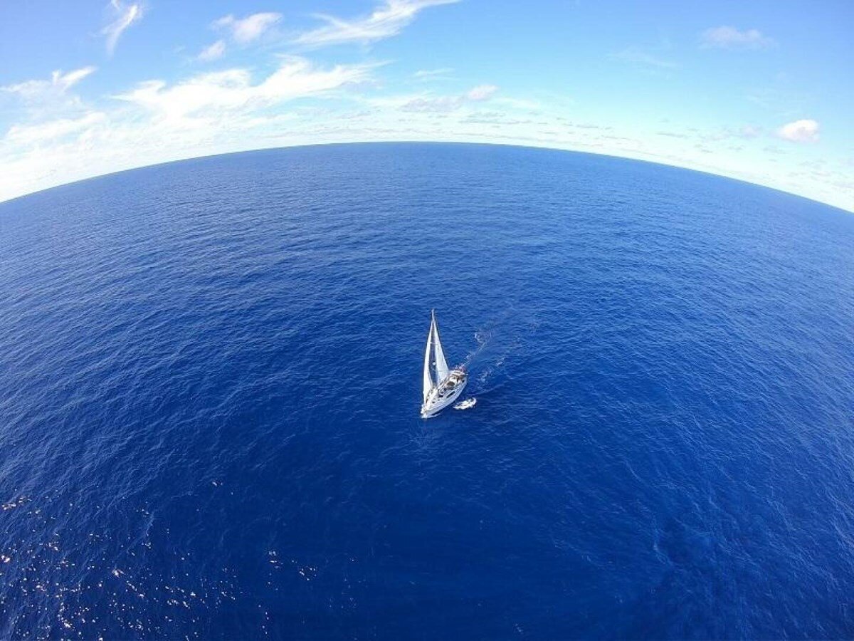 2010-beneteau-39-10-932d24