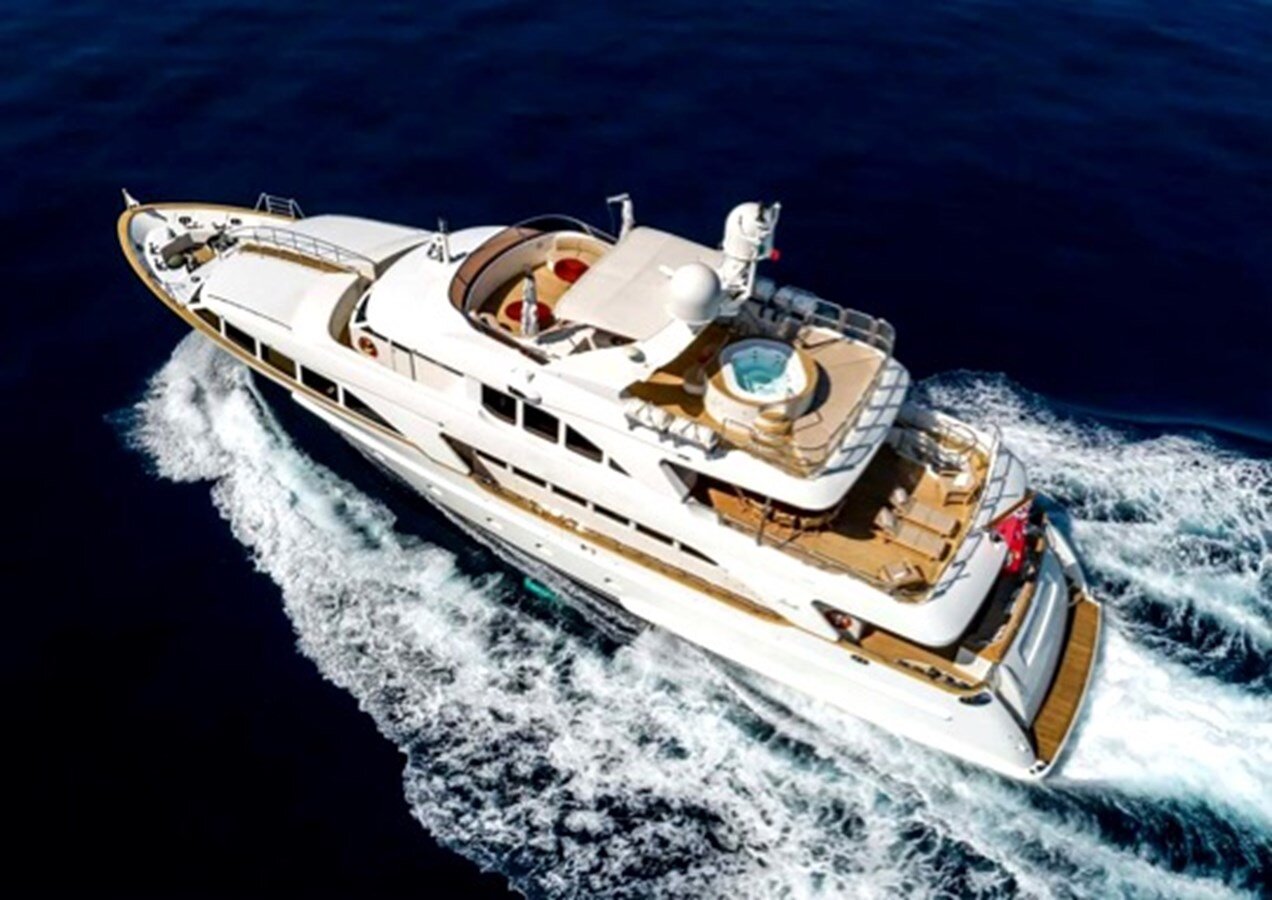 2010-benetti-120-1-c45dac