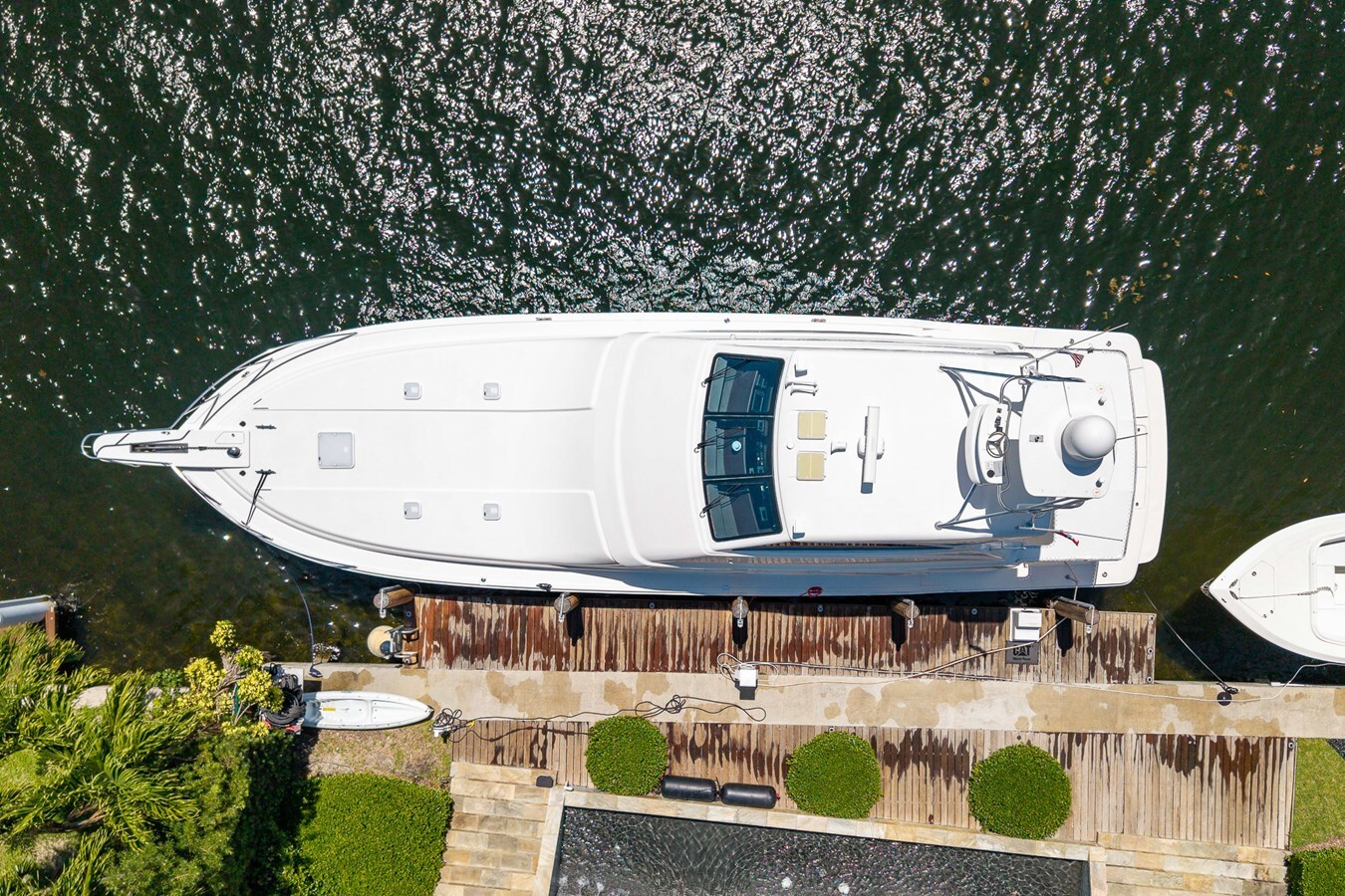 2010-bertram-63-2-183aeb