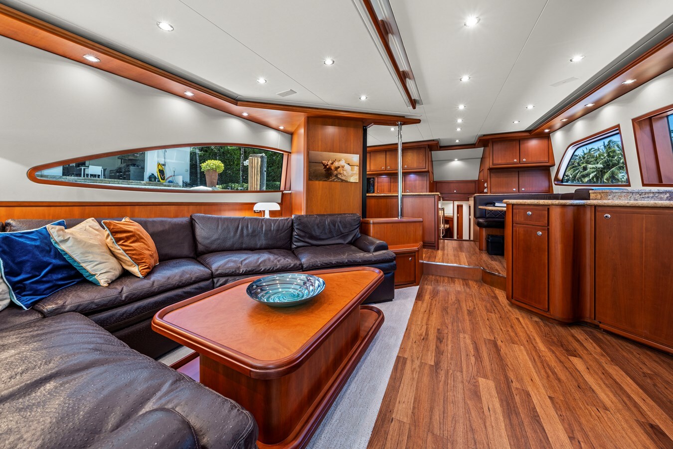 2010-bertram-63-2-183aeb