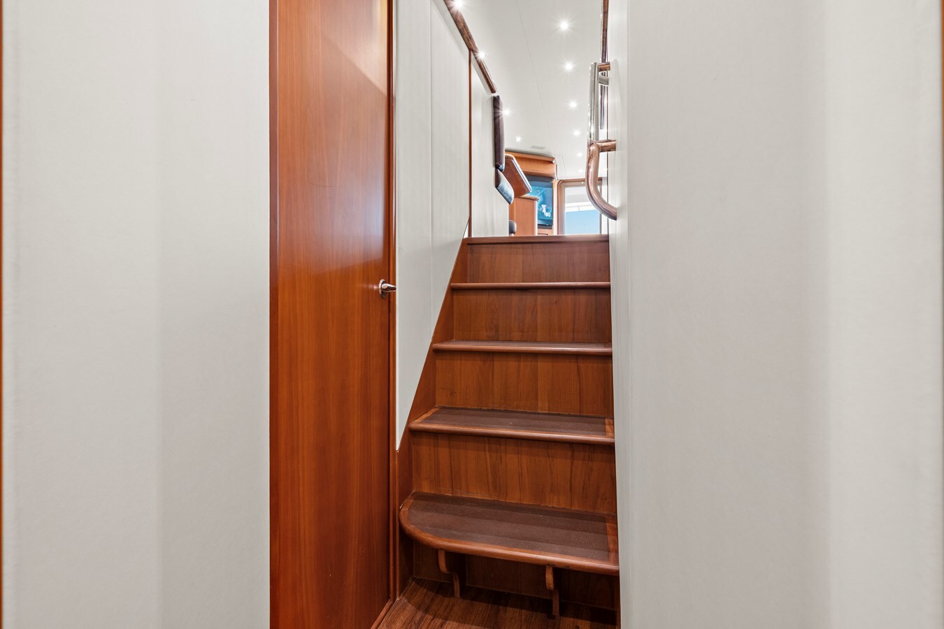 2010-bertram-63-2-183aeb