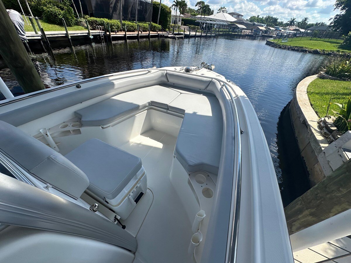 2010-boston-whaler-22-5-9b3fe2