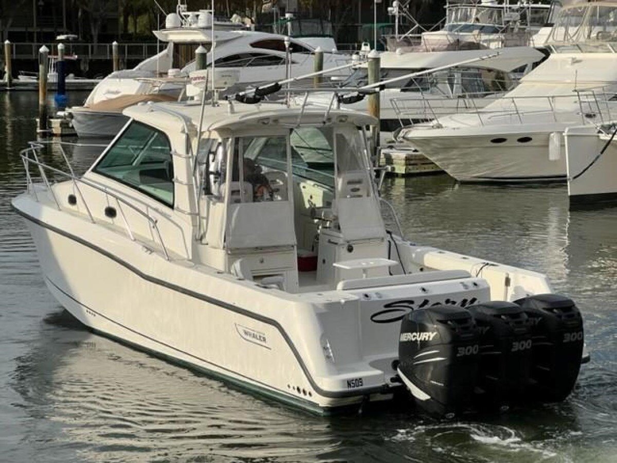 2010-boston-whaler-35-11-6608c6