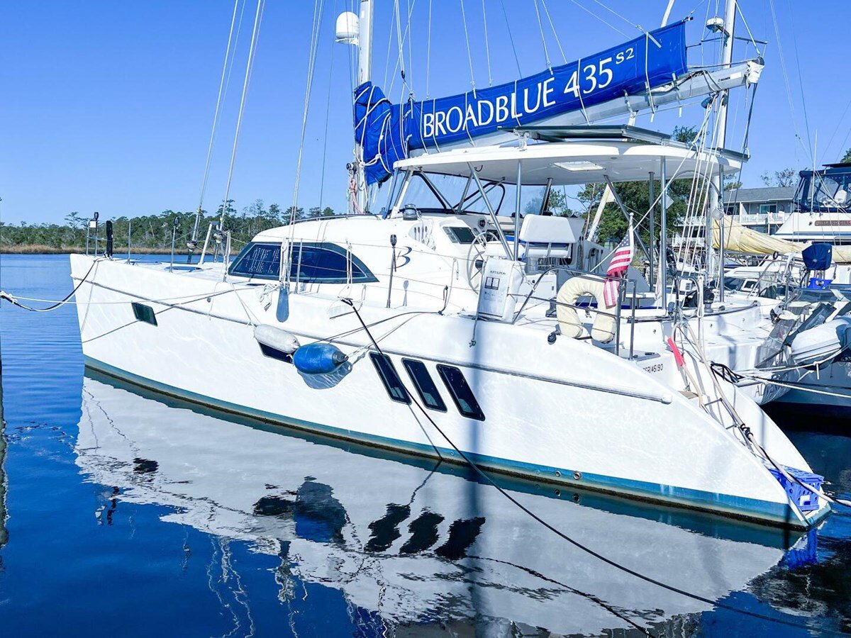 2010-broadblue-43-25d036