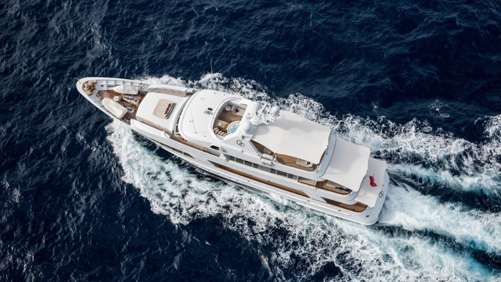 2010 FEADSHIP 141' 1