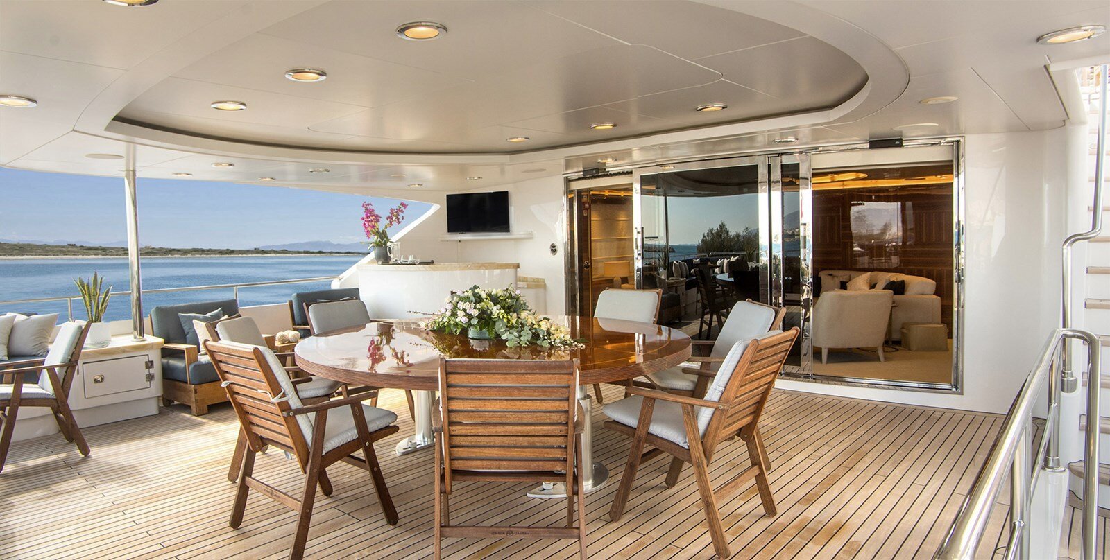 2010 GOLDEN YACHTS 175' 8