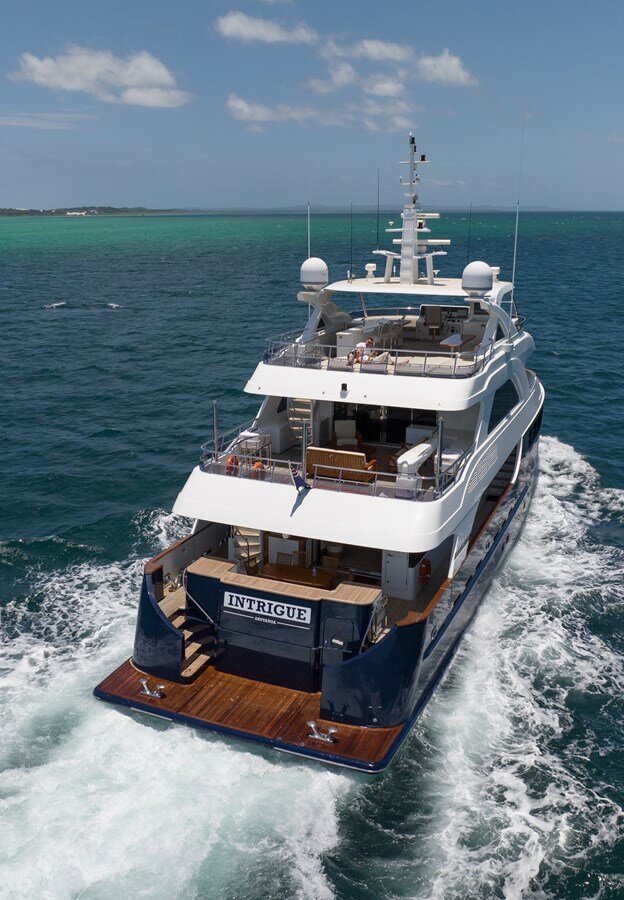 2010-jade-yachts-95-54ae11