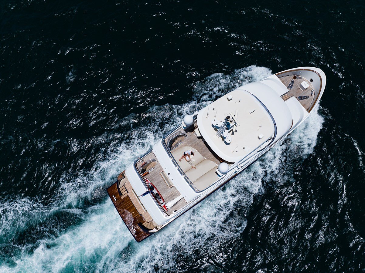2010-jade-yachts-95-54ae11