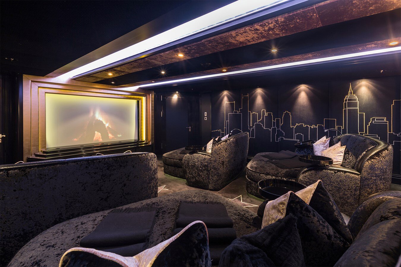 2010-lurssen-295-4-79ed2f