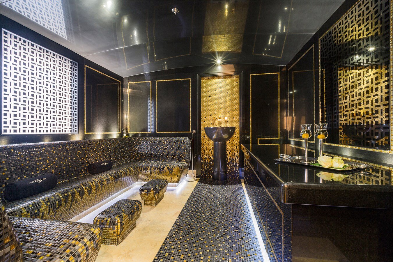 2010-lurssen-295-4-79ed2f