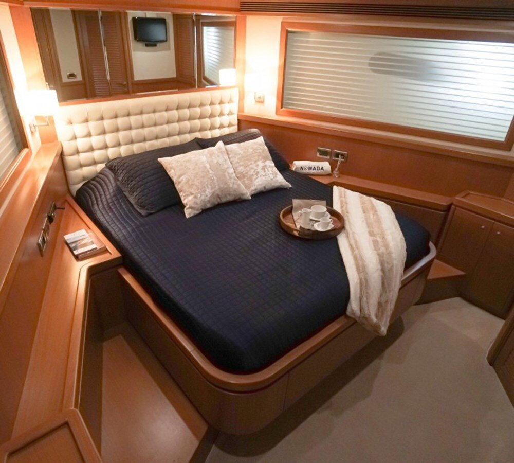 2010 MOCHI CRAFT 78' 2