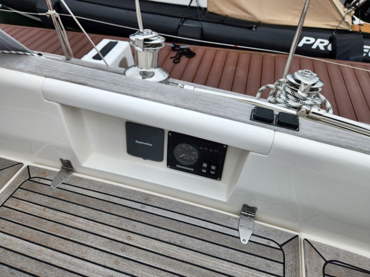 2010-najad-37-11-84488b