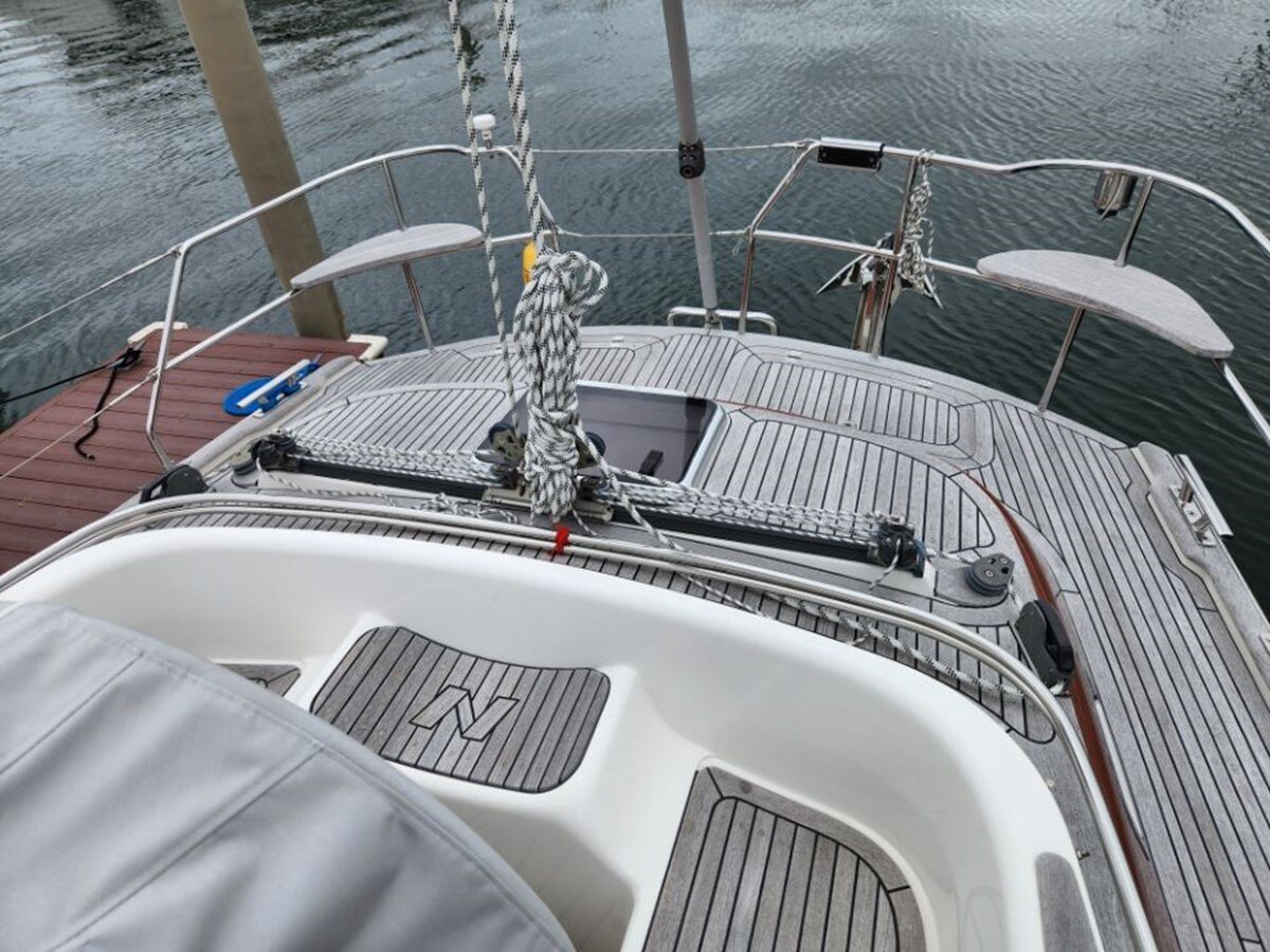 2010-najad-37-11-84488b