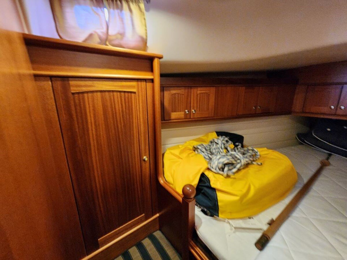 2010-najad-37-11-84488b