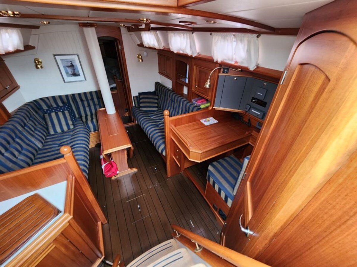 2010-najad-37-11-84488b