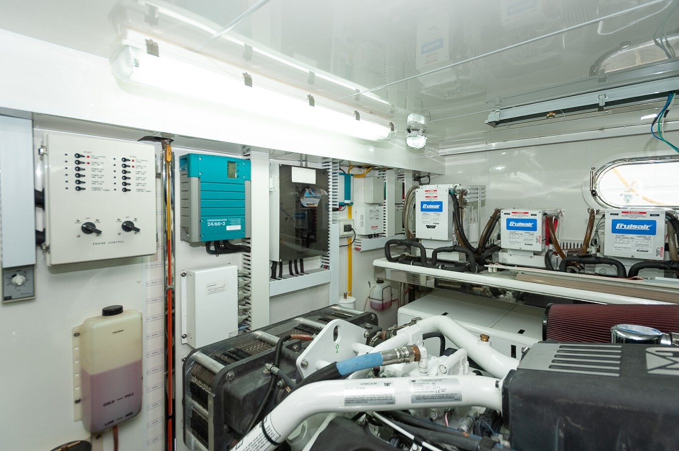 2010-ocean-alexander-80-9c32f6