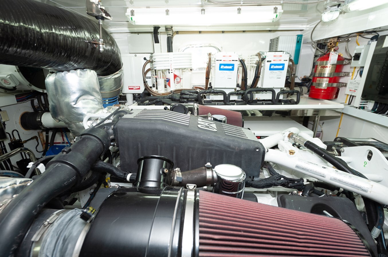 2010-ocean-alexander-80-9c32f6