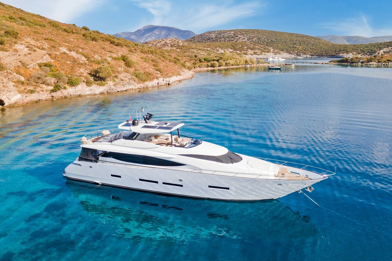 2010-peri-yachts-94-578014