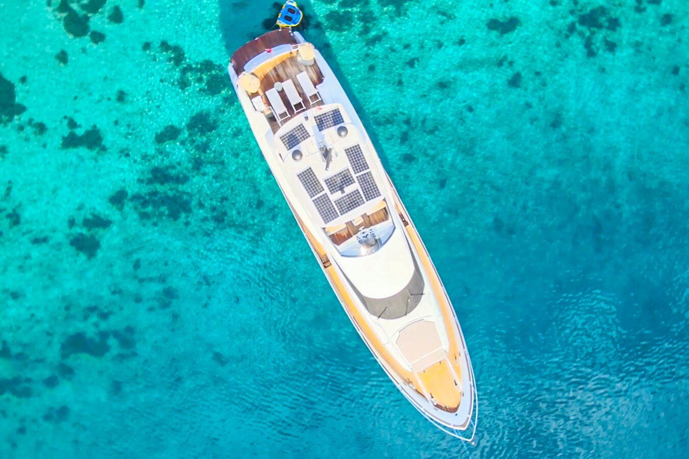 2010-peri-yachts-94-578014