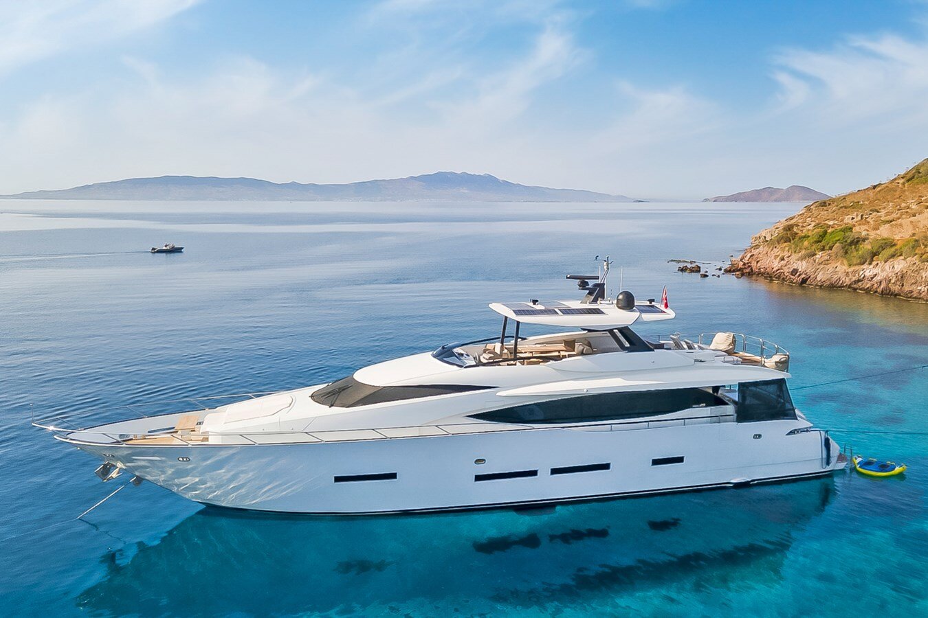 2010-peri-yachts-94-578014