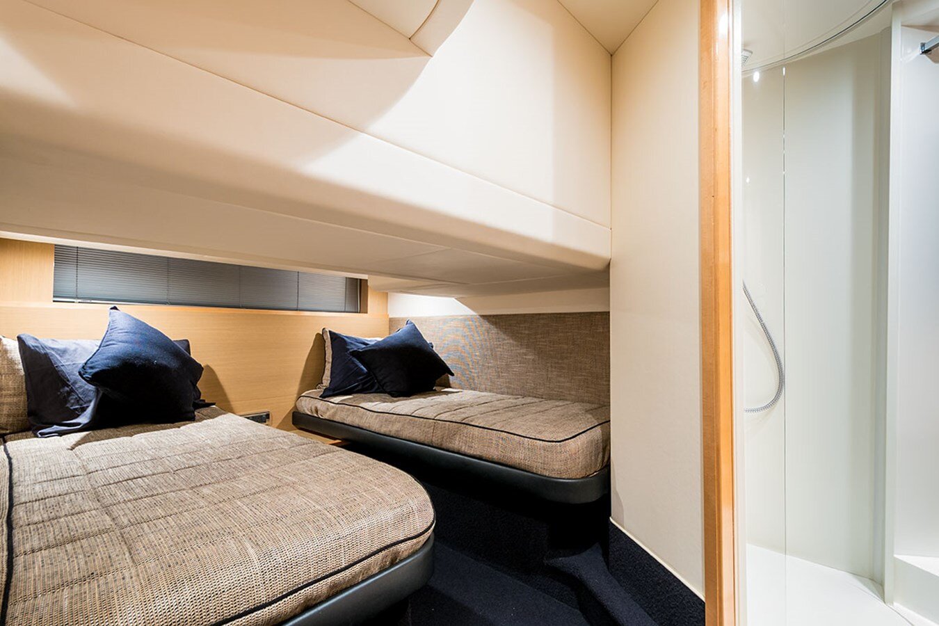 2010-princess-43-10-843f40