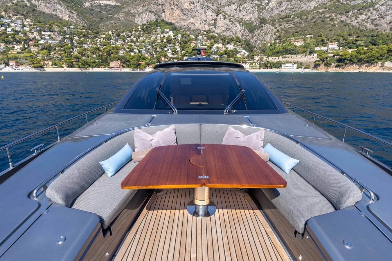 2010-riva-86-8-cfcda3