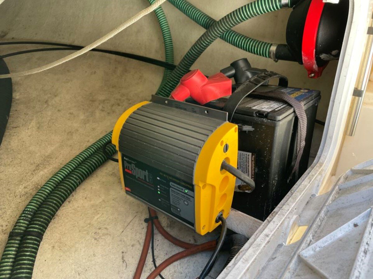 2010-rustler-yachts-24-45dc8a