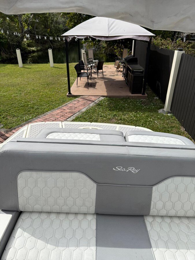 2010-sea-ray-22-410a72