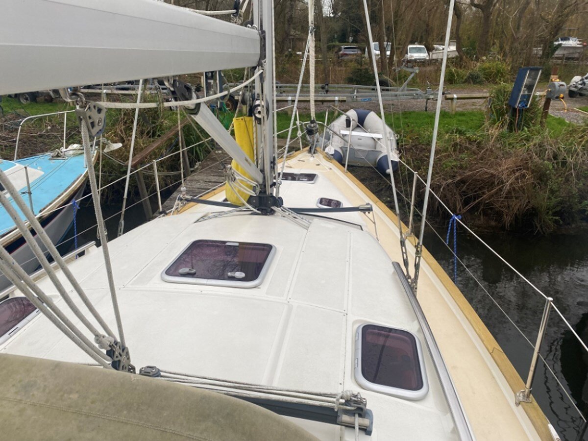 2010-southerly-yachts-32-9-2135ad