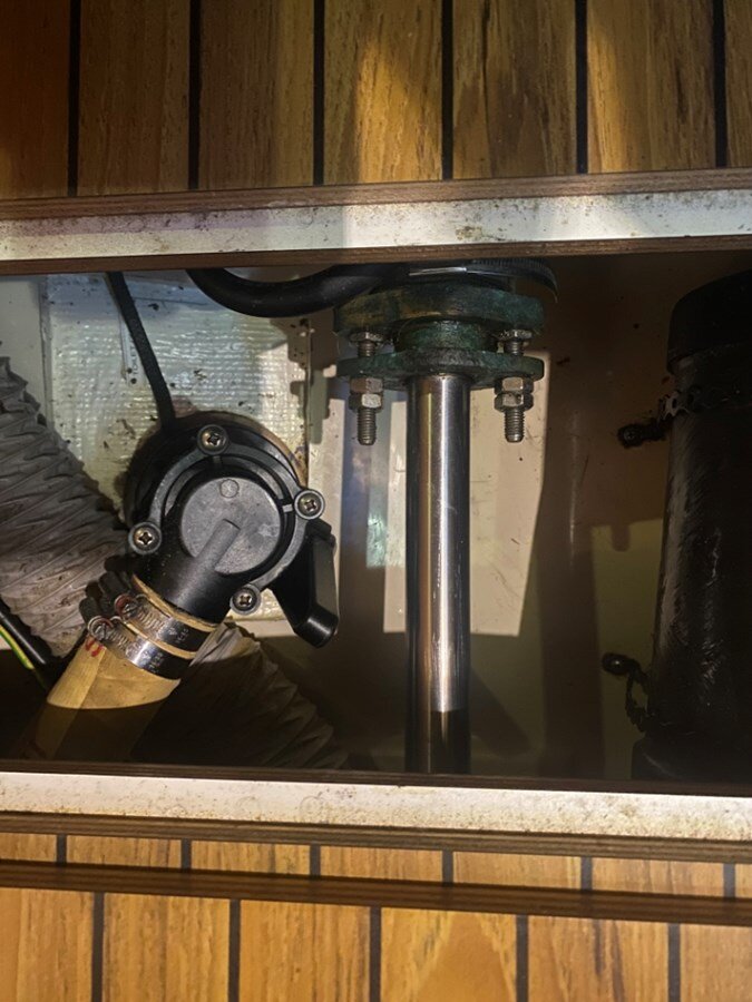 2010-southerly-yachts-32-9-2135ad