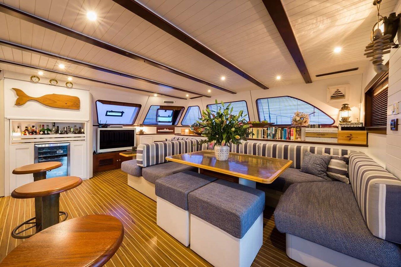 2010 SUNREEF 68' 10