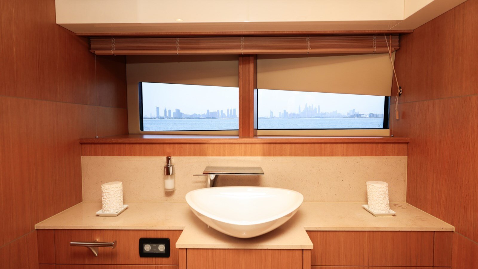 2010-sunseeker-126-cf089b