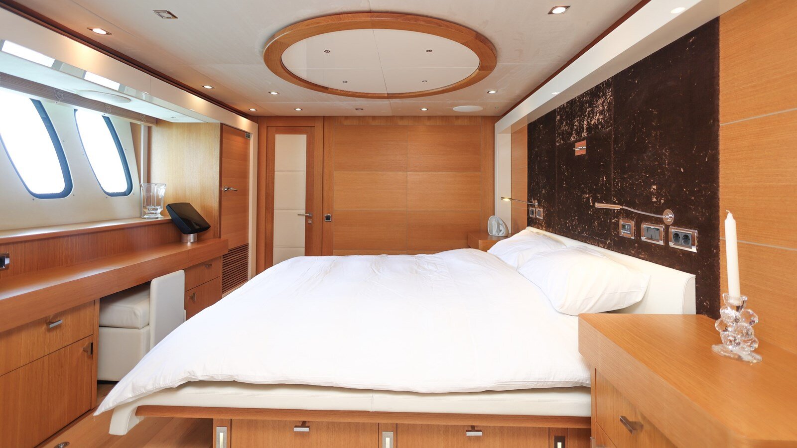 2010-sunseeker-126-cf089b