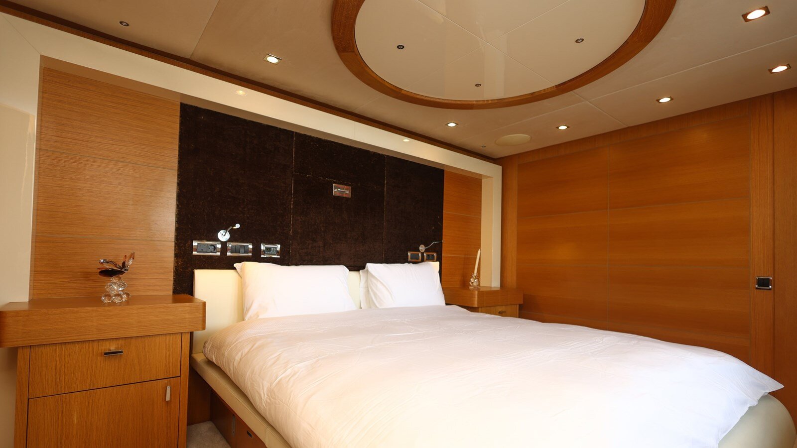 2010-sunseeker-126-cf089b