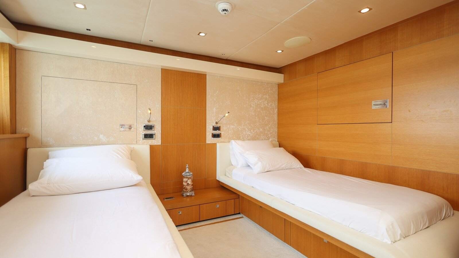 2010-sunseeker-126-cf089b