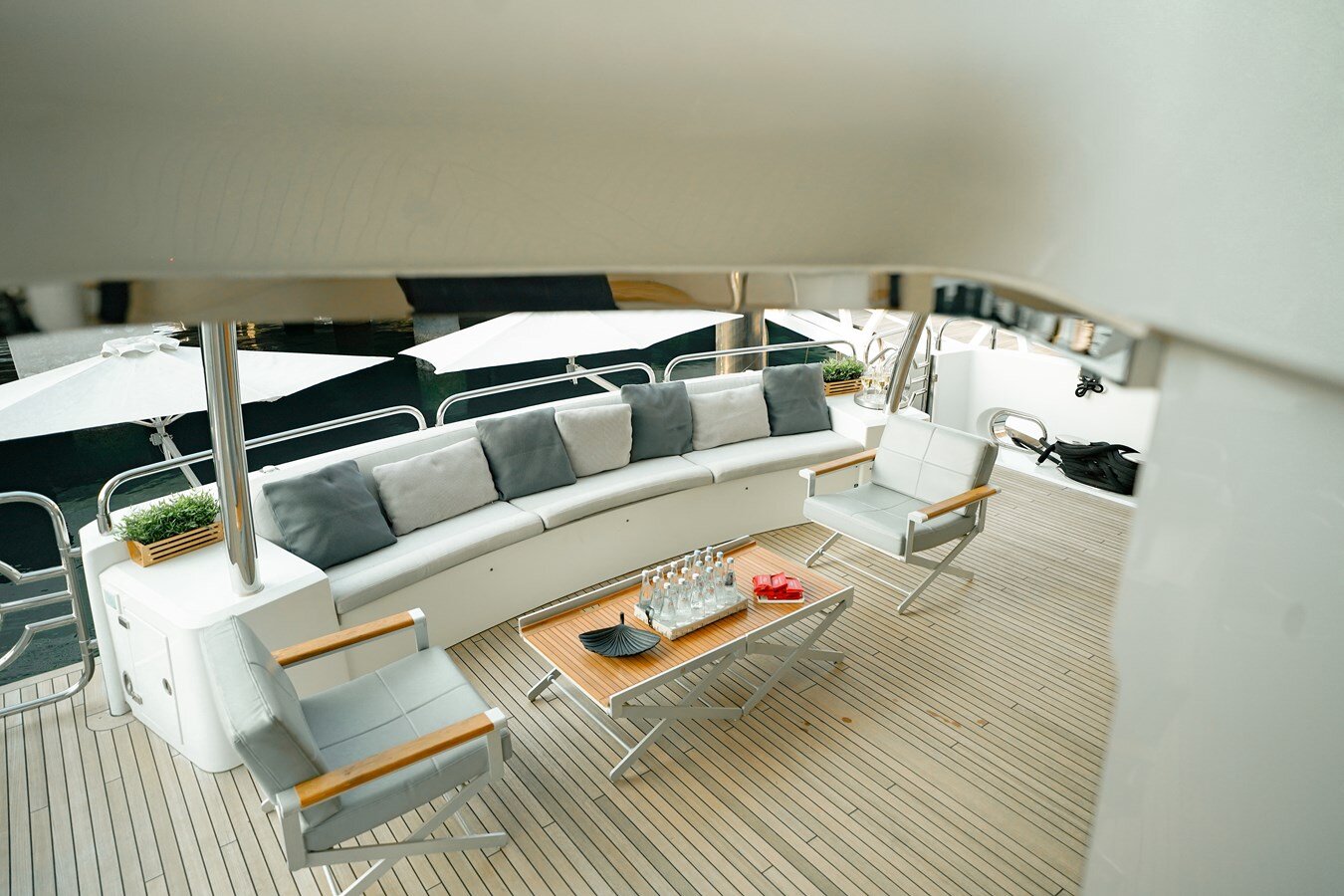 2010 SUNSEEKER 131' 3