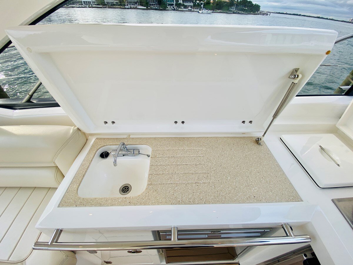 2010-sunseeker-60-393ad0