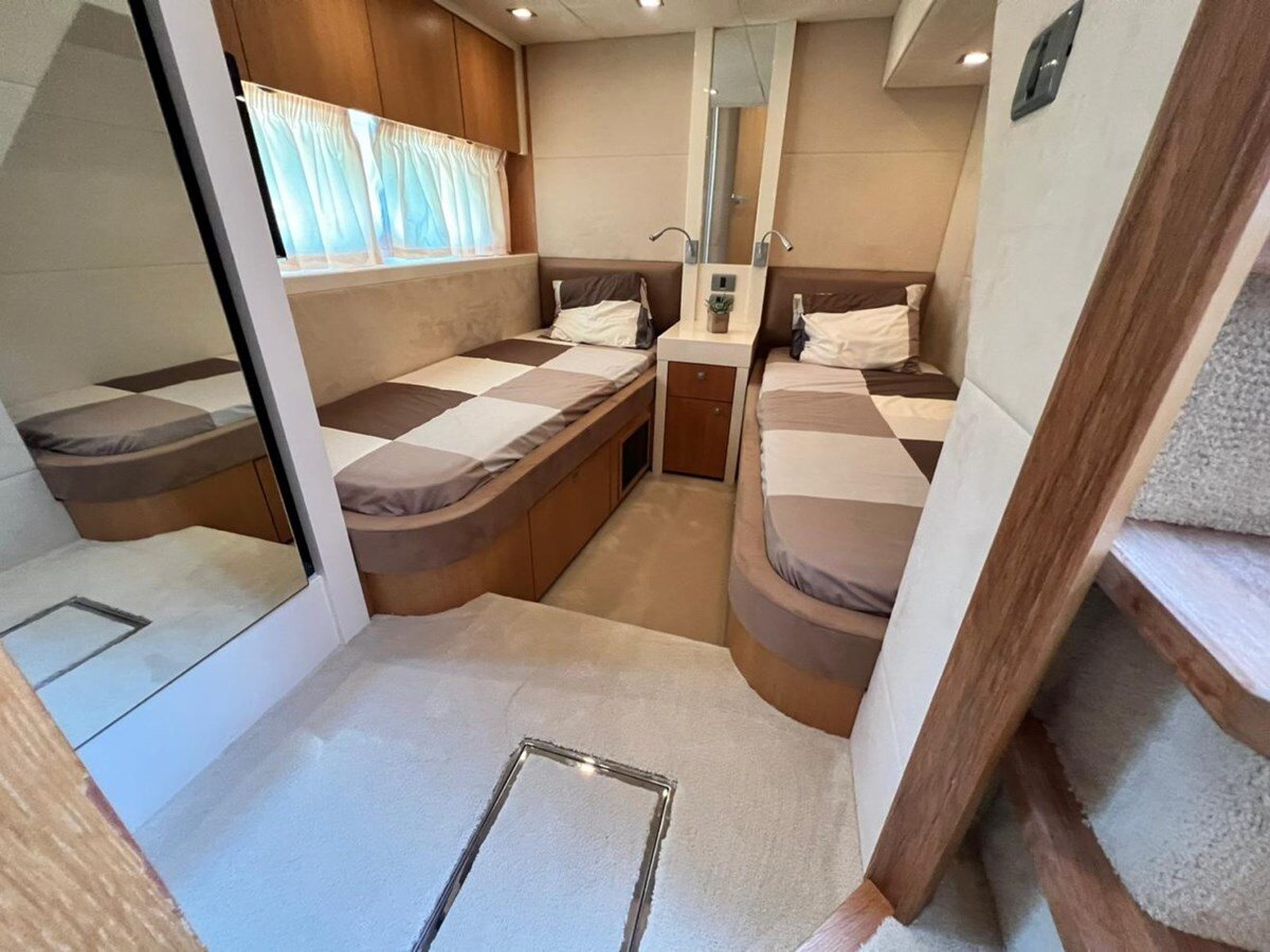 2010-sunseeker-65-5-771adc