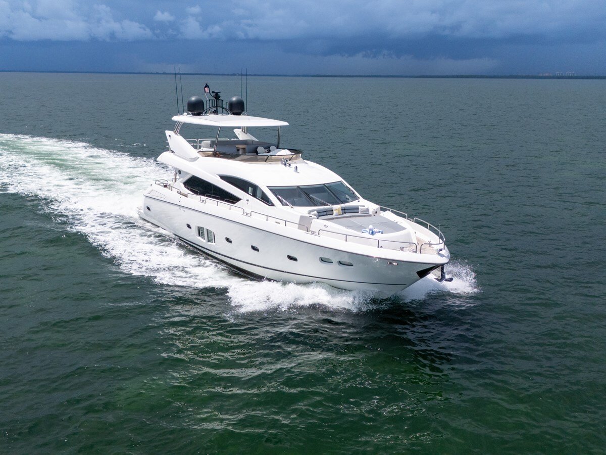 2010 SUNSEEKER 80'