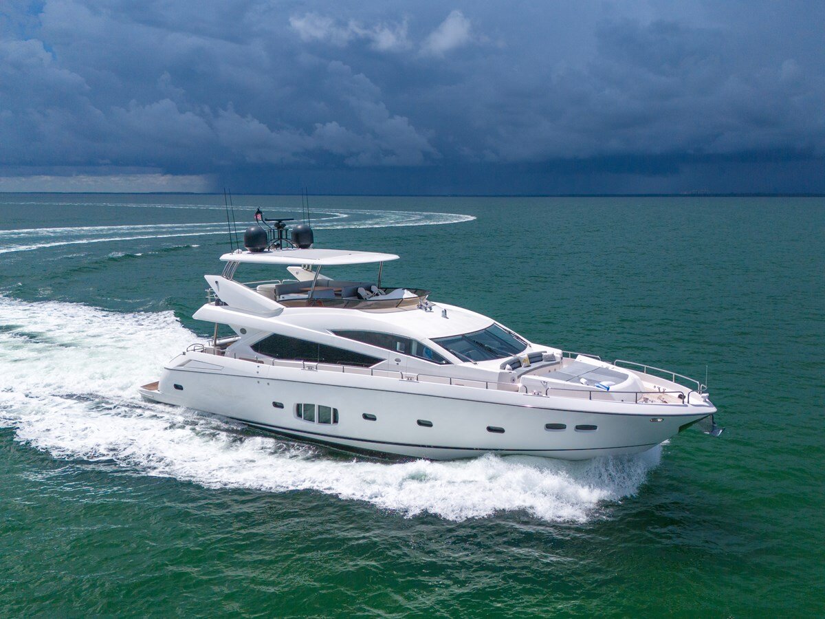 2010 SUNSEEKER 80'