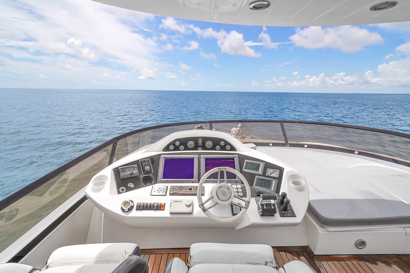 2010 SUNSEEKER 80'