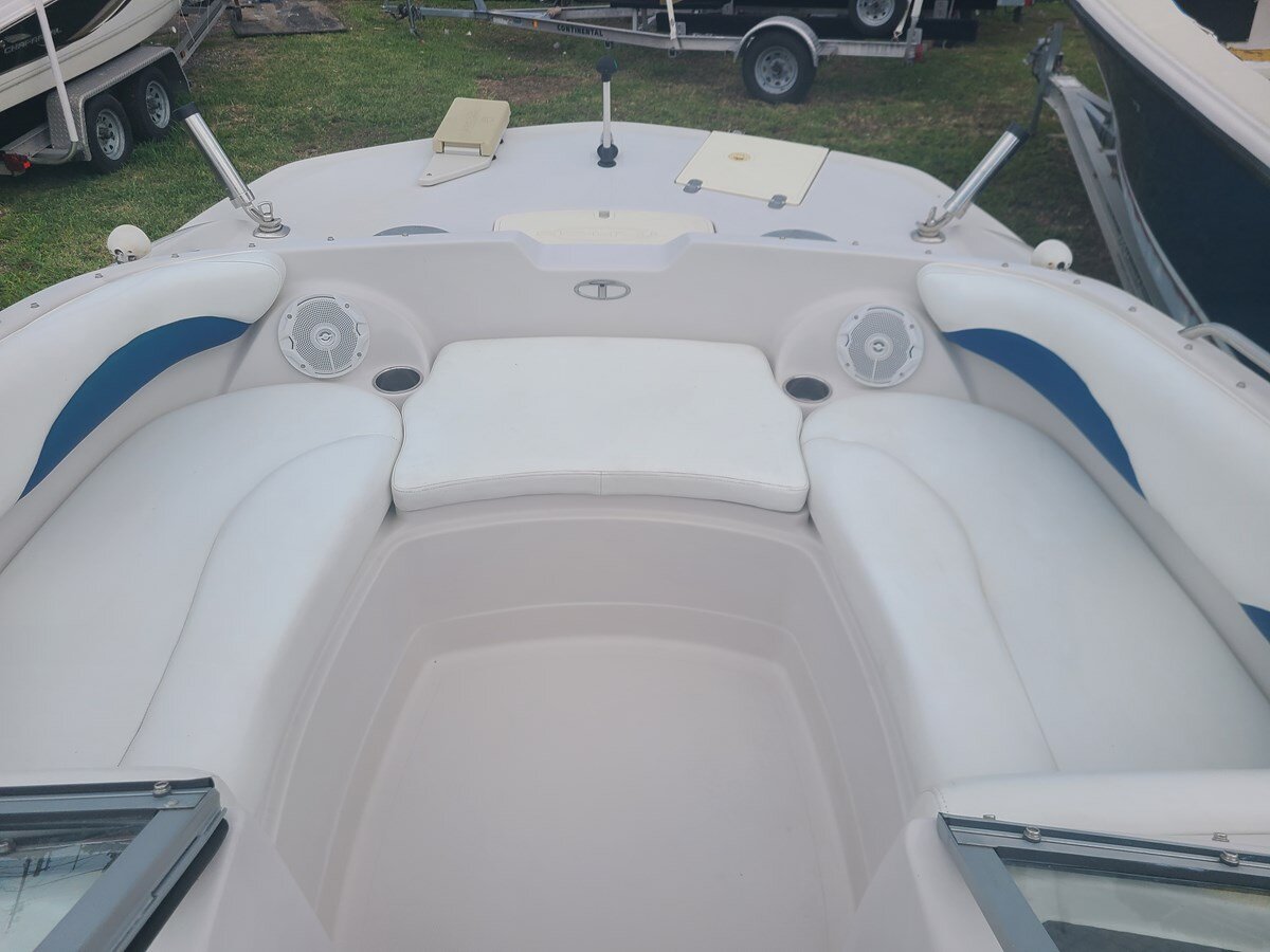 2010-tahoe-21-f75553