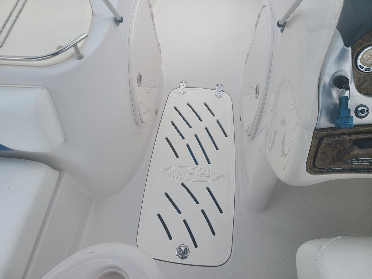 2010-tahoe-21-f75553